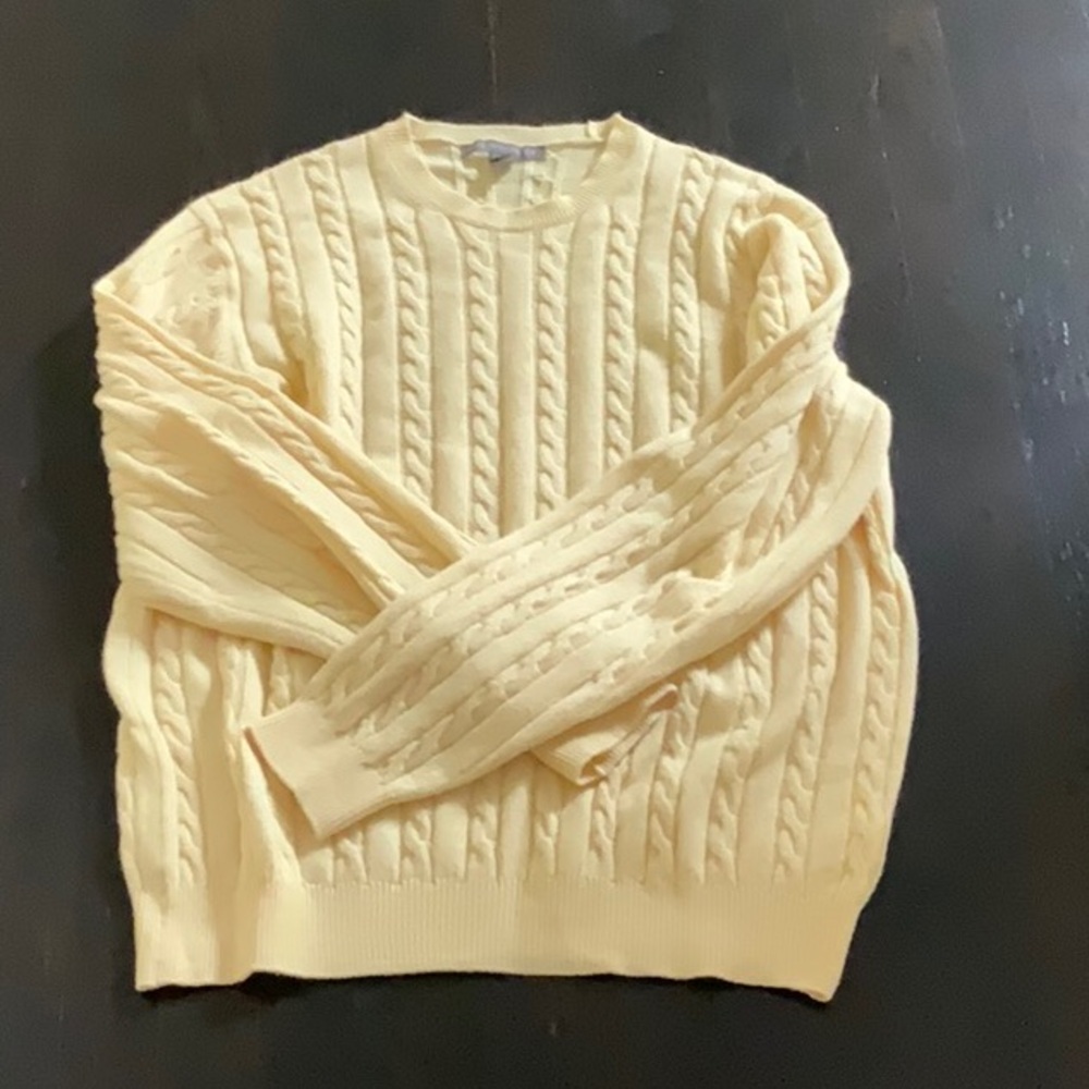 Men’s Saks Fifth Avenue Yellow Cashmere Cable Sweater-L